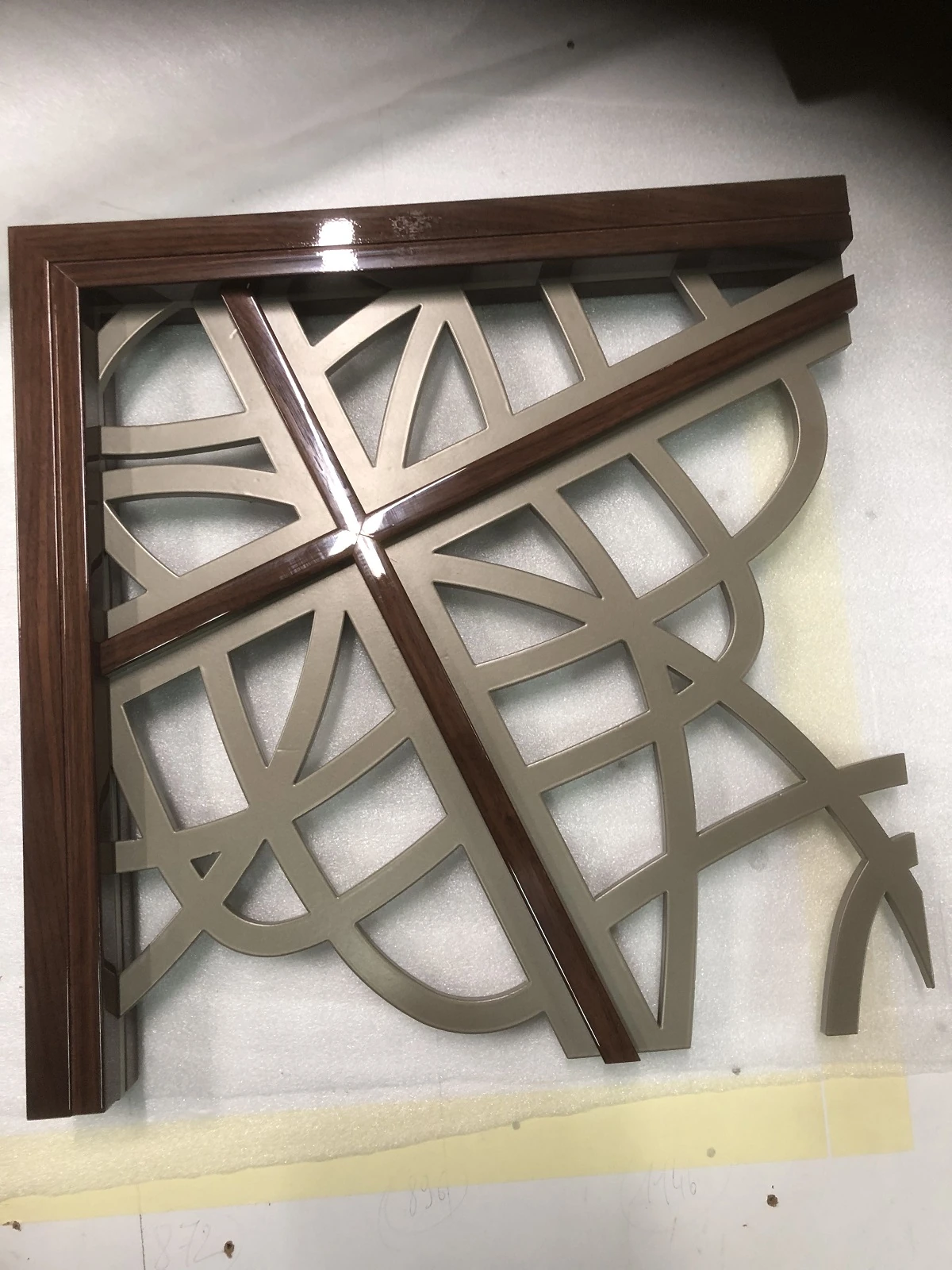 Prototype de cloison Mouche à Rabier