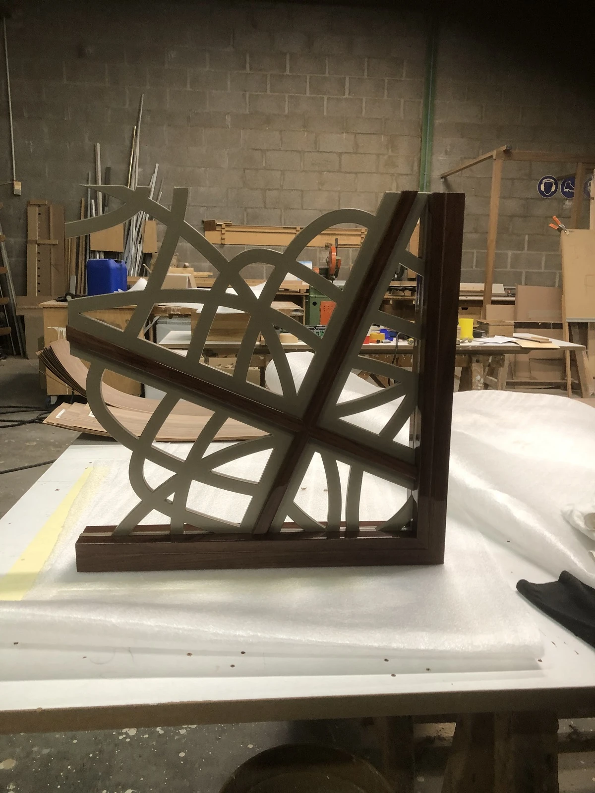 Prototype de cloison Mouche à Rabier