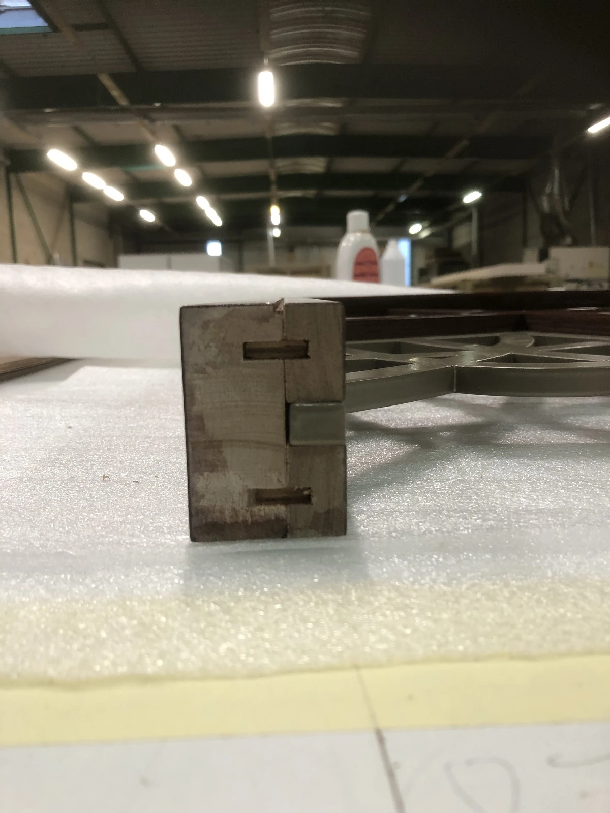 Prototype de cloison Mouche à Rabier